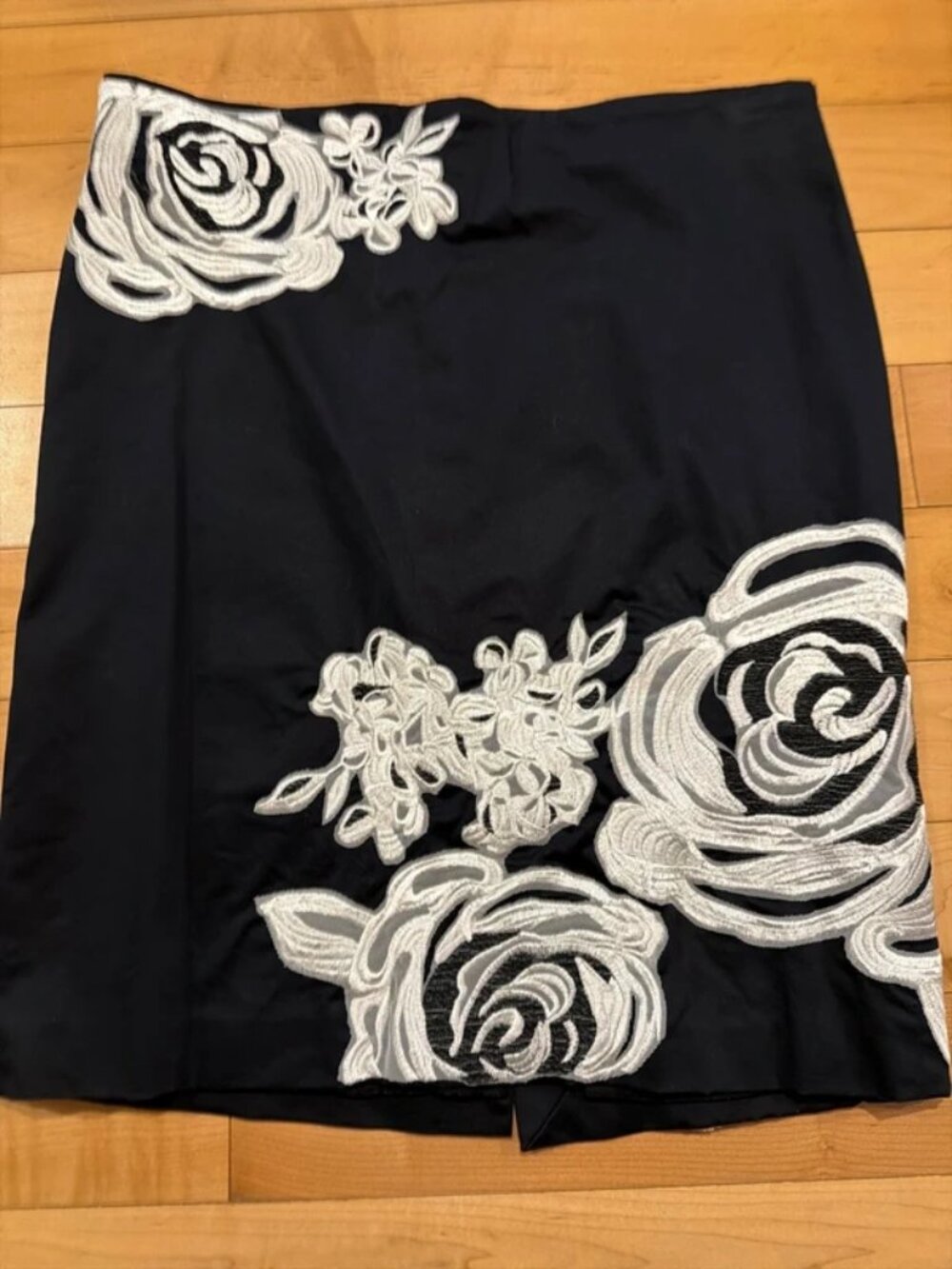 WHBM Black Pencil Skirt with White Floral Size 8